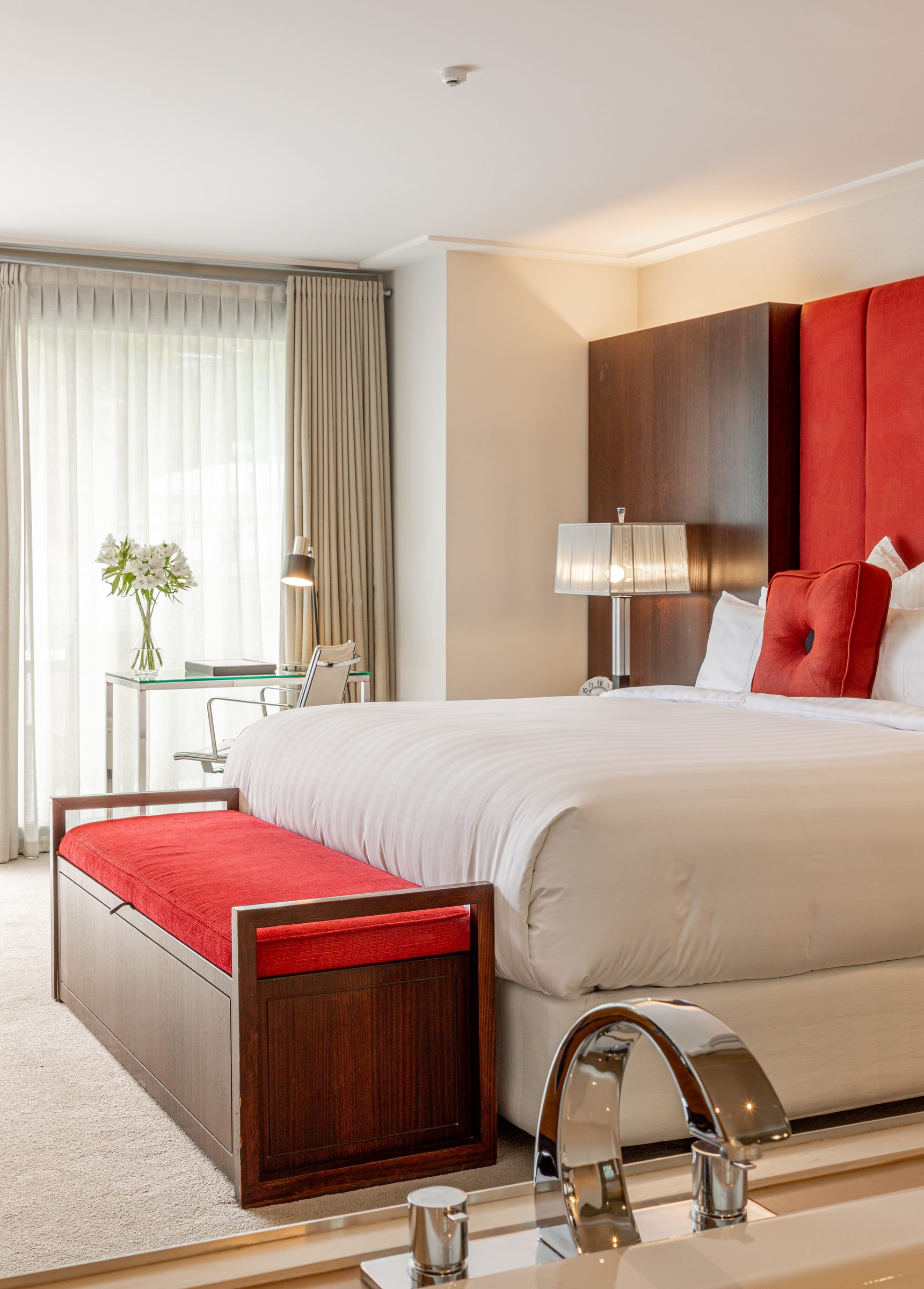 Suite detail and in-room amenities